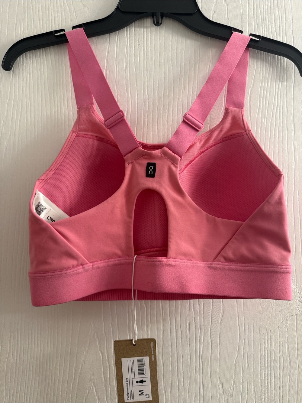 NWT! On Cloud performance Stretch Support Sports Bra - Pink - Picture 2 of 6